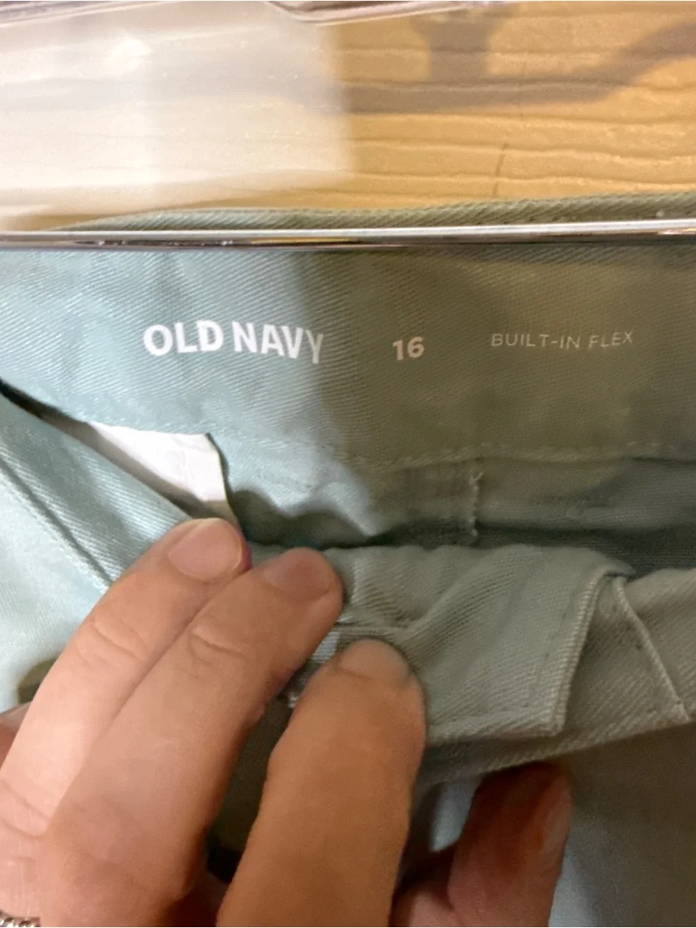 NWT Old Navy Built-In Flex Shorts Size 16 Light Green